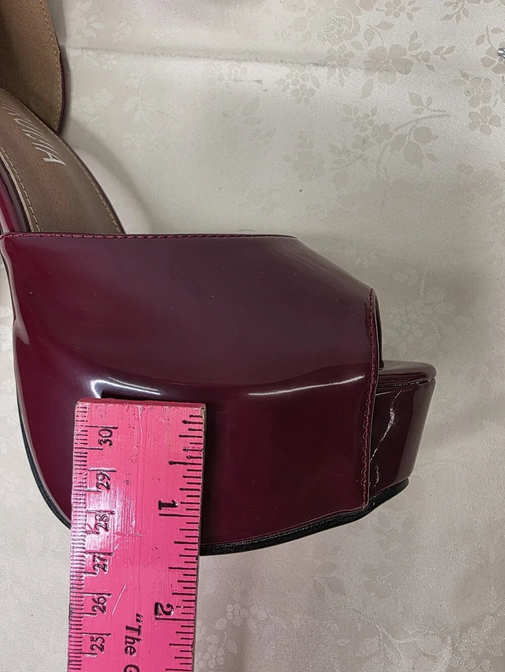 LIURUIJIA Burgundy Patent Platform Pumps Ankle Strap Heels 38 US 7.5